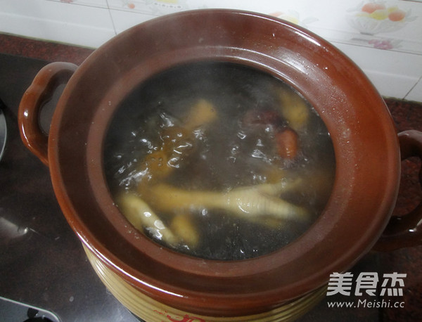 One-legged Golden Stomach and Digestive Soup recipe