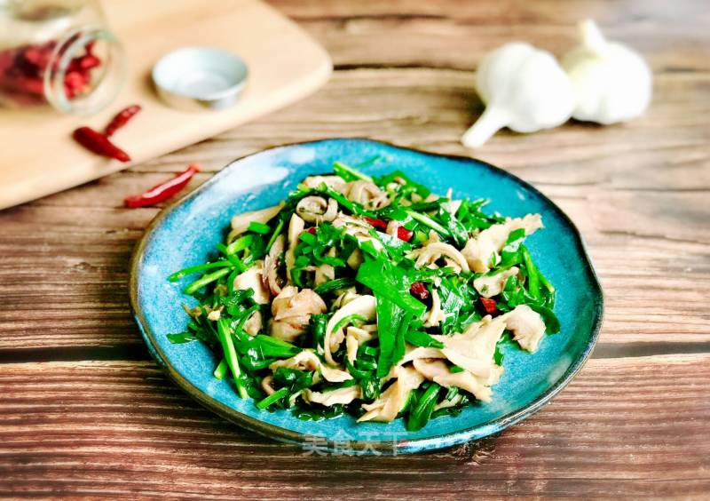 Stir-fried Belly Slices with Leek recipe