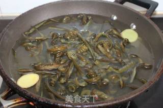 [refreshing Cold Dishes] Sea Mushrooms Mixed with Three Shreds recipe