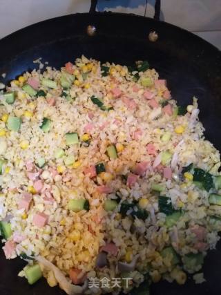 Refreshing Egg Ham Fried Rice recipe