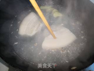 Pork Belly Stewed with Sauerkraut and Frozen Tofu recipe