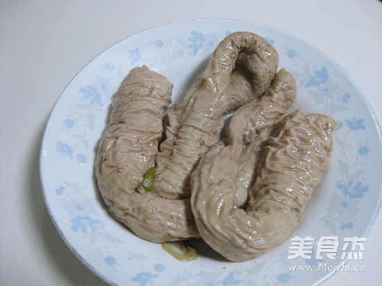 Stir-fried Large Intestine with Hot Peppers recipe