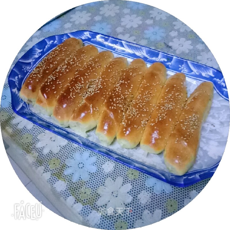 Light Cream Bean Paste Buns recipe