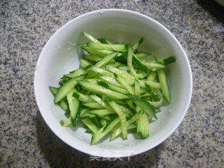 Spicy Dried Lamb's Tail and Bamboo Shoots Mixed with Cucumber recipe