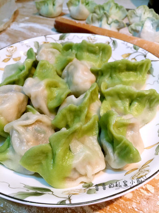 Emerald Cabbage Dumplings for New Year recipe