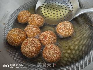 Pumpkin Glutinous Rice Sesame Balls recipe