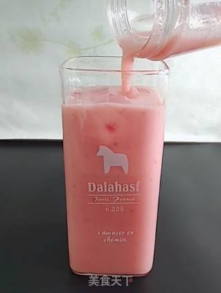 Strawberry Yakult recipe