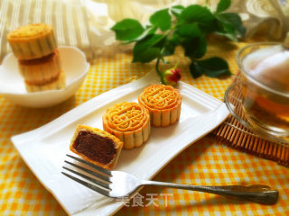 Cantonese Red Bean Paste Mooncake recipe