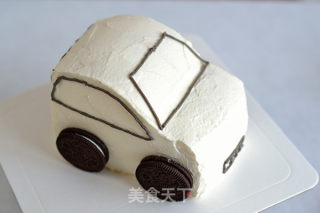 Small and Exquisite Car Cake recipe