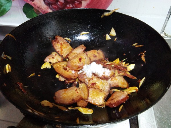 Stir-fried Cauliflower with Cumin Bacon recipe