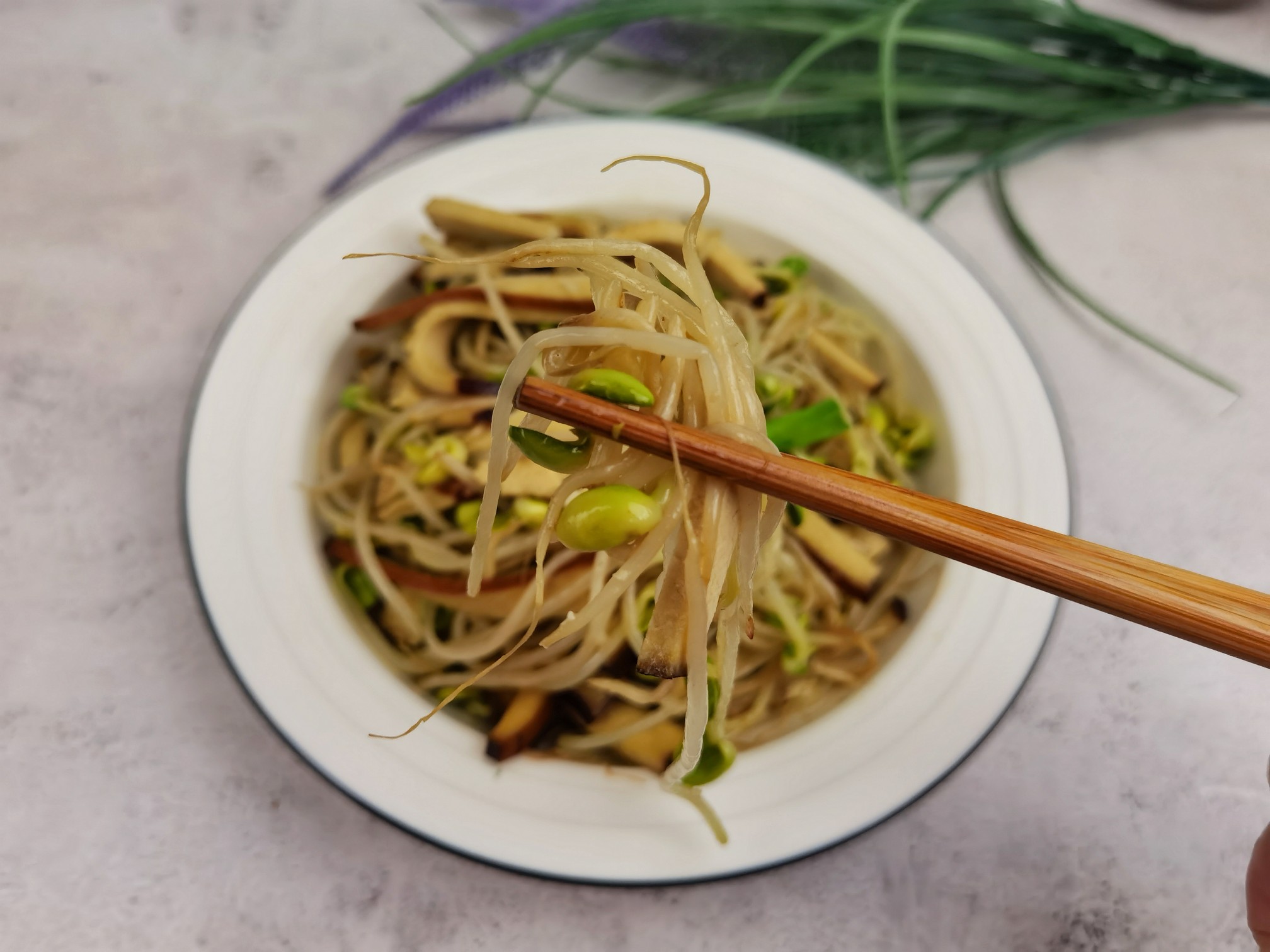 Although It’s A Vegan Dish, It’s Not Greasy Even After Eating for A Few Days, So It’s Easy to Stir Fry recipe