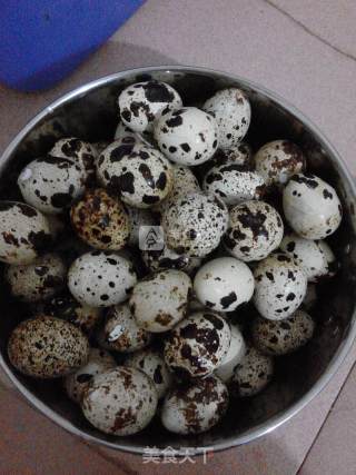 Marinated Quail Eggs recipe