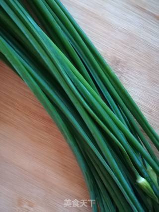 Stir-fried Tofu with Leek recipe