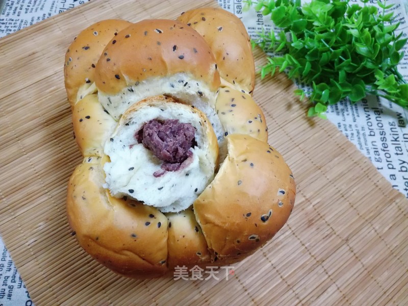 #饼机#black Sesame Bean Paste Bread recipe