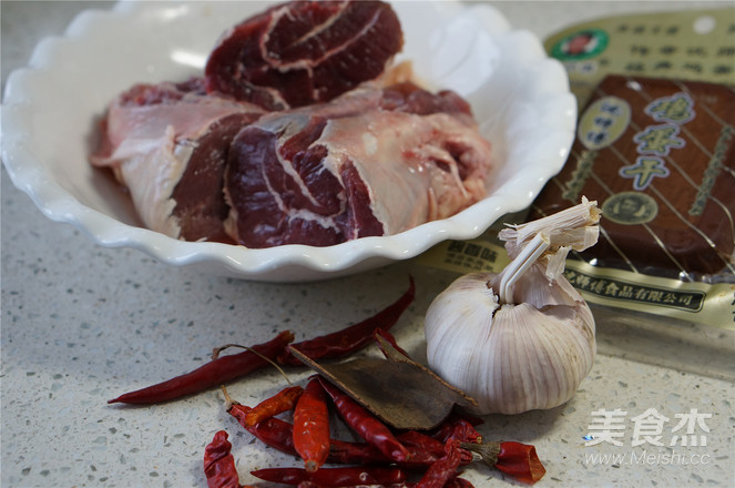 Lotus Root Stewed Beef recipe