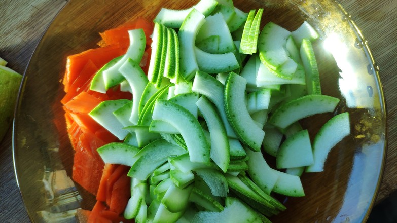 Fried Zucchini with Fungus recipe