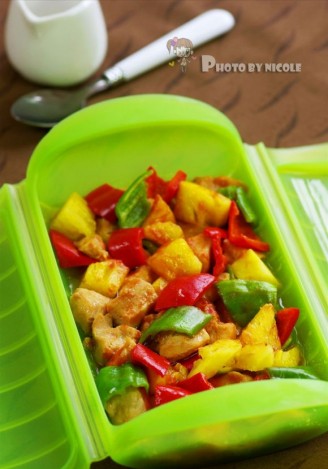 Pineapple Chicken with Peppers recipe