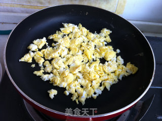 Scrambled Eggs with Pleurotus Eryngii and Tomato recipe