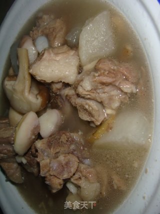 Pork Ribs Water Chestnut Soup recipe