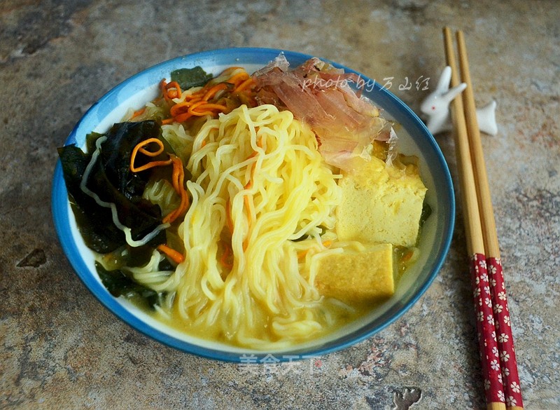 Cordyceps Flower Miso Rice Noodles