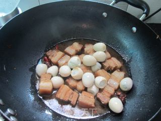 Braised Pork with Quail Eggs recipe