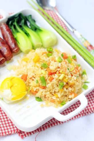 Sausage and Carrot Braised Rice
