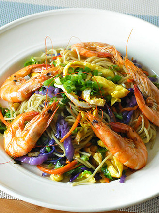 Fried Noodles with Shrimp recipe