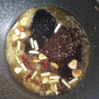 Spanish Mackerel Stewed Vermicelli recipe