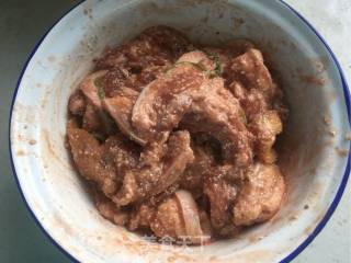 Steamed Pork with Lotus Leaf recipe