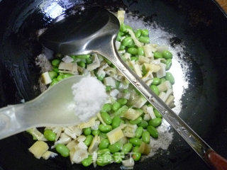 Stir-fried Lamb Tail Bamboo Shoots with Edamame recipe