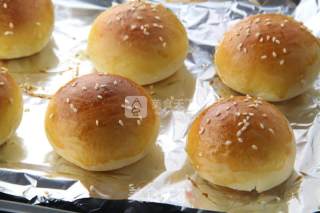 Small and Exquisite: Sesame Meal Buns recipe