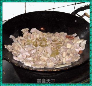 Fried Duck Intestines with Chives recipe