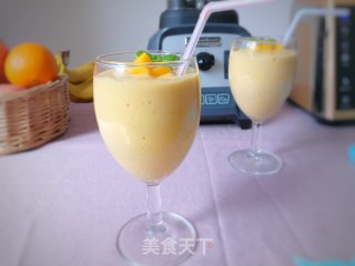 Banana Mango Smoothie recipe