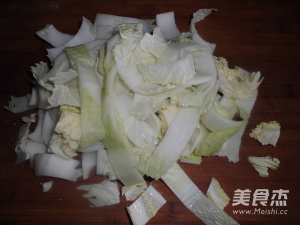 Crucian Carp and Cabbage Soup recipe
