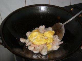 Scrambled Eggs with Shrimp recipe