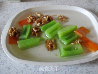 Lettuce Stuffed Peach Kernels for Beauty and Weight Loss recipe