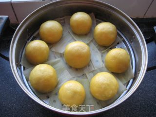 [northeast] Yellow Rice Noodle Sticky Bean Buns——the Authentic Northeast Flavor is Not New to Her recipe