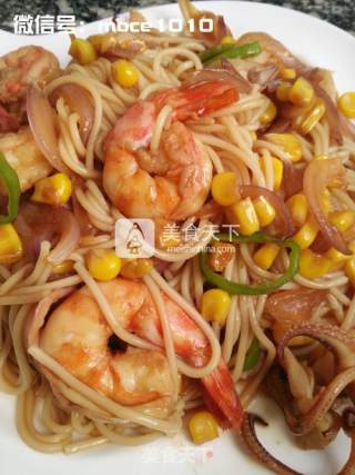Xiaoce Seafood Recipe of The Day: Seafood Noodles recipe
