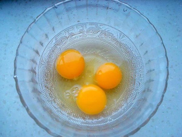 Scrambled Eggs with Convolvulus recipe