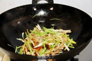 Home-cooked Fried Noodles recipe