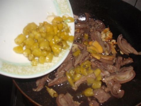 Stir-fried Lamb with Pickled Peppers recipe