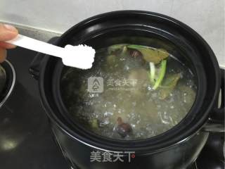 Steak Stewed White Radish recipe