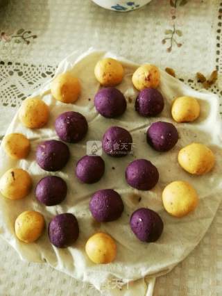 Pumpkin and Purple Sweet Potato Glutinous Rice Dumpling recipe