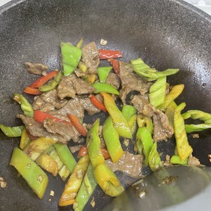 Homemade Small Stir-fried Beef (tender and Delicious) recipe