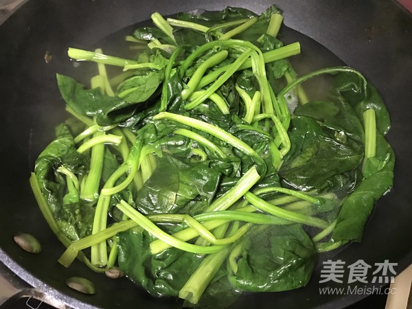 Spinach Meatball Soup recipe