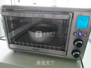 Dongling Electronic Oven's Green Juice Xylitol Cake recipe