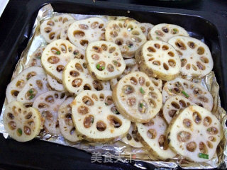 A Delicacy of The Mid-autumn Festival-fresh Meat Lotus Root Folder recipe