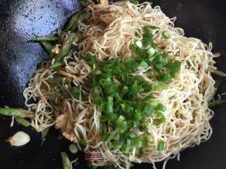 Home-style Fried Thin Noodles recipe