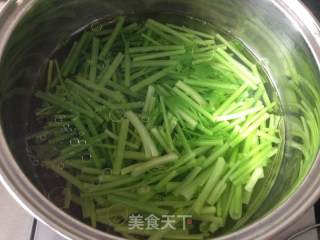 Lily Mixed with Parsley recipe