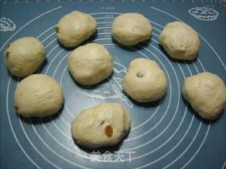 Oatmeal Raisin Buns recipe